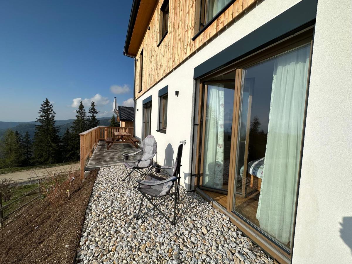 Berglisl - Direkt An Der Schipiste! Neue Ferienwohnung Mit Sauna Klippitztorl Exterior photo